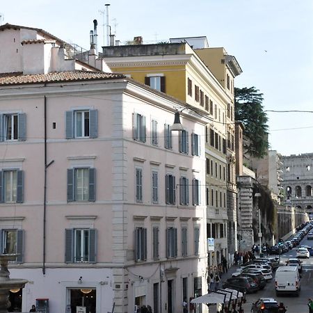 Colosseo Dan Villa Roma Esterno foto